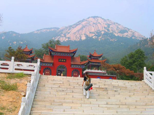 新泰蓮花山國家森林公園