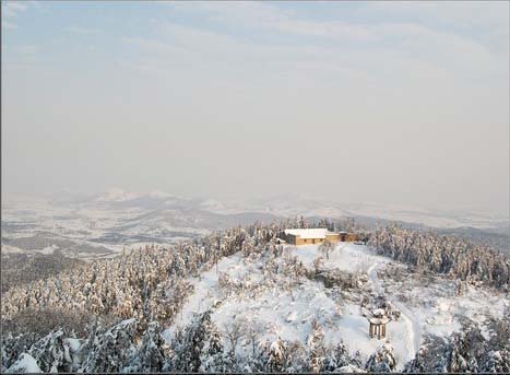 冶父山(圖4)