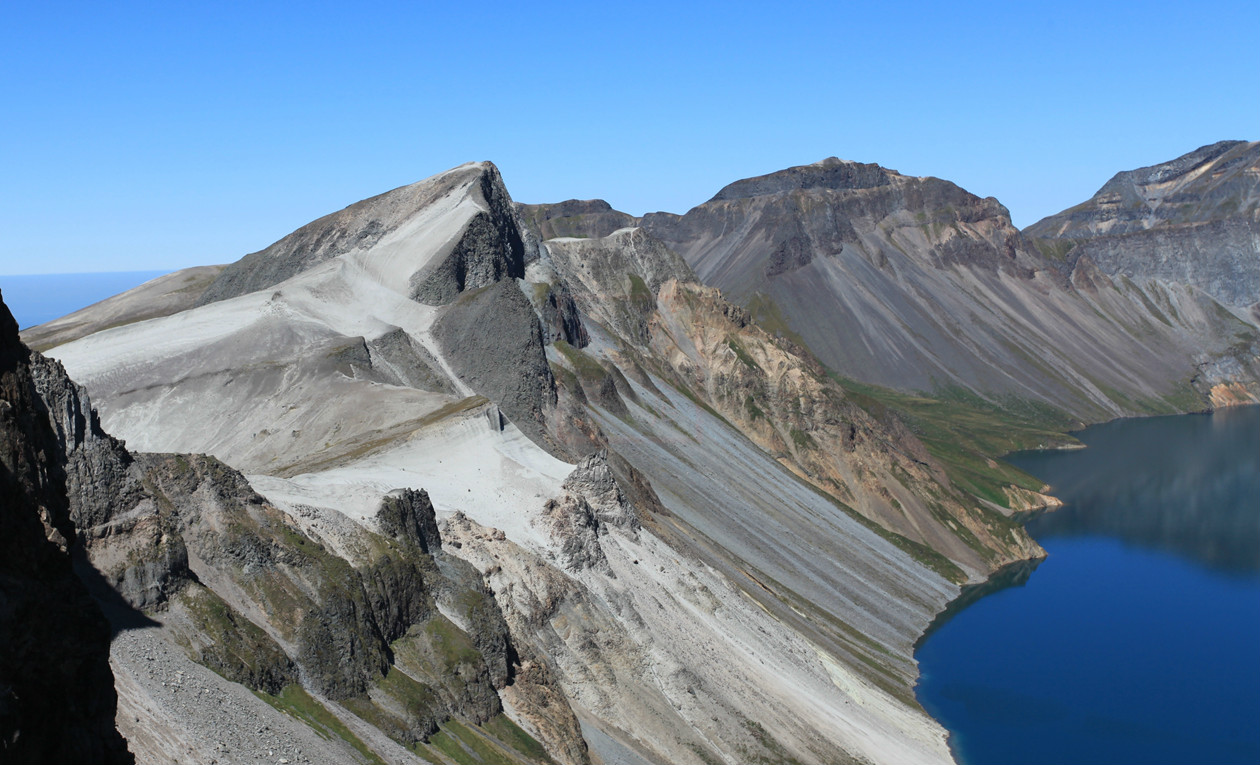 長白山十六峰