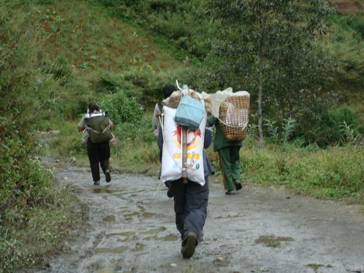 2007年獻九當村進村道路二