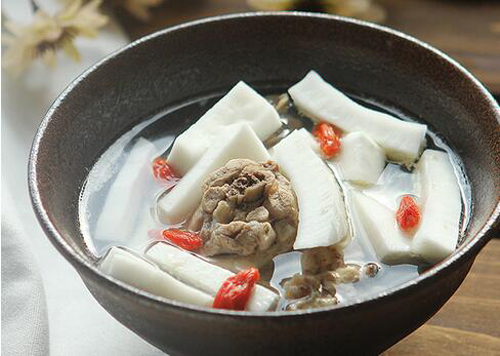 養顏燉雞湯