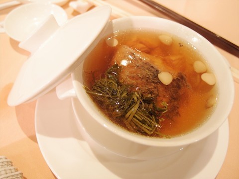 野葛菜生魚湯