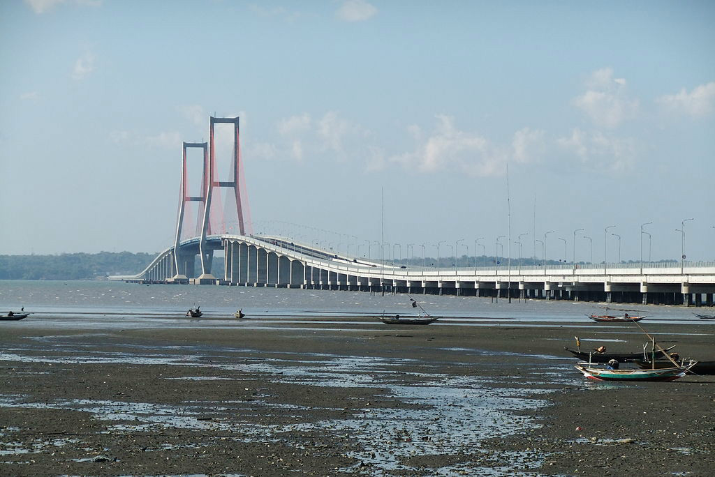 蘇臘馬都大橋