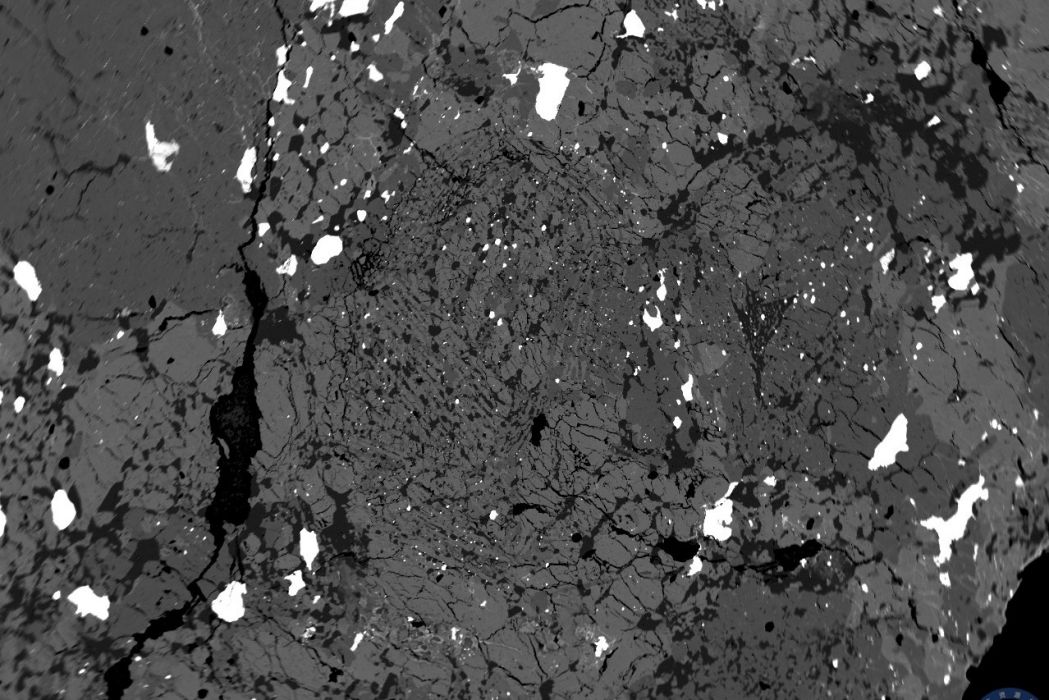南極隕石GRV090802