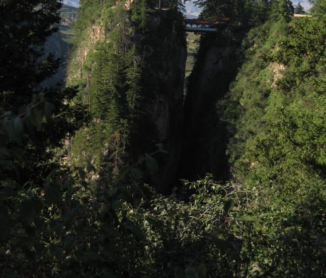 漳縣貴清山