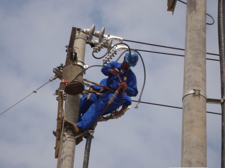 青島高科技工業園鑫宏達電力工程有限公司