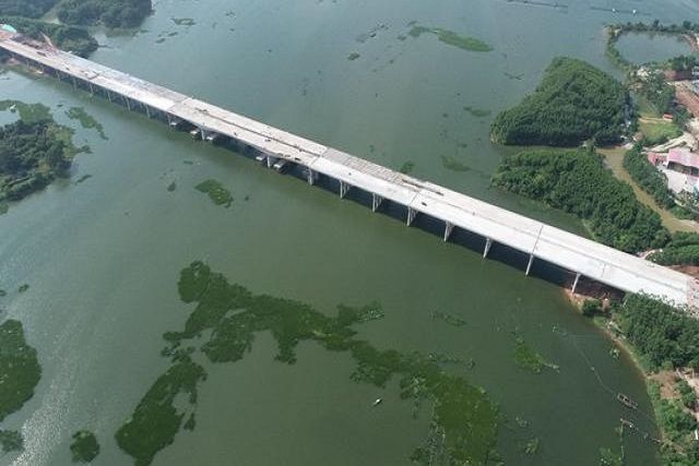 魯塘江大橋