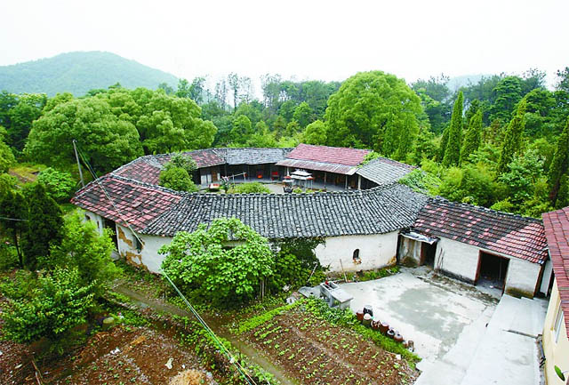 強蛟鎮孤山古院