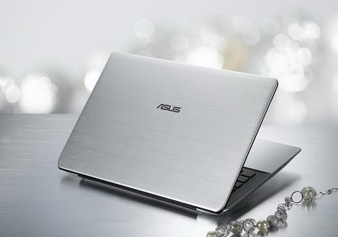 asus UX20KU27A筆記本精美的外觀設計