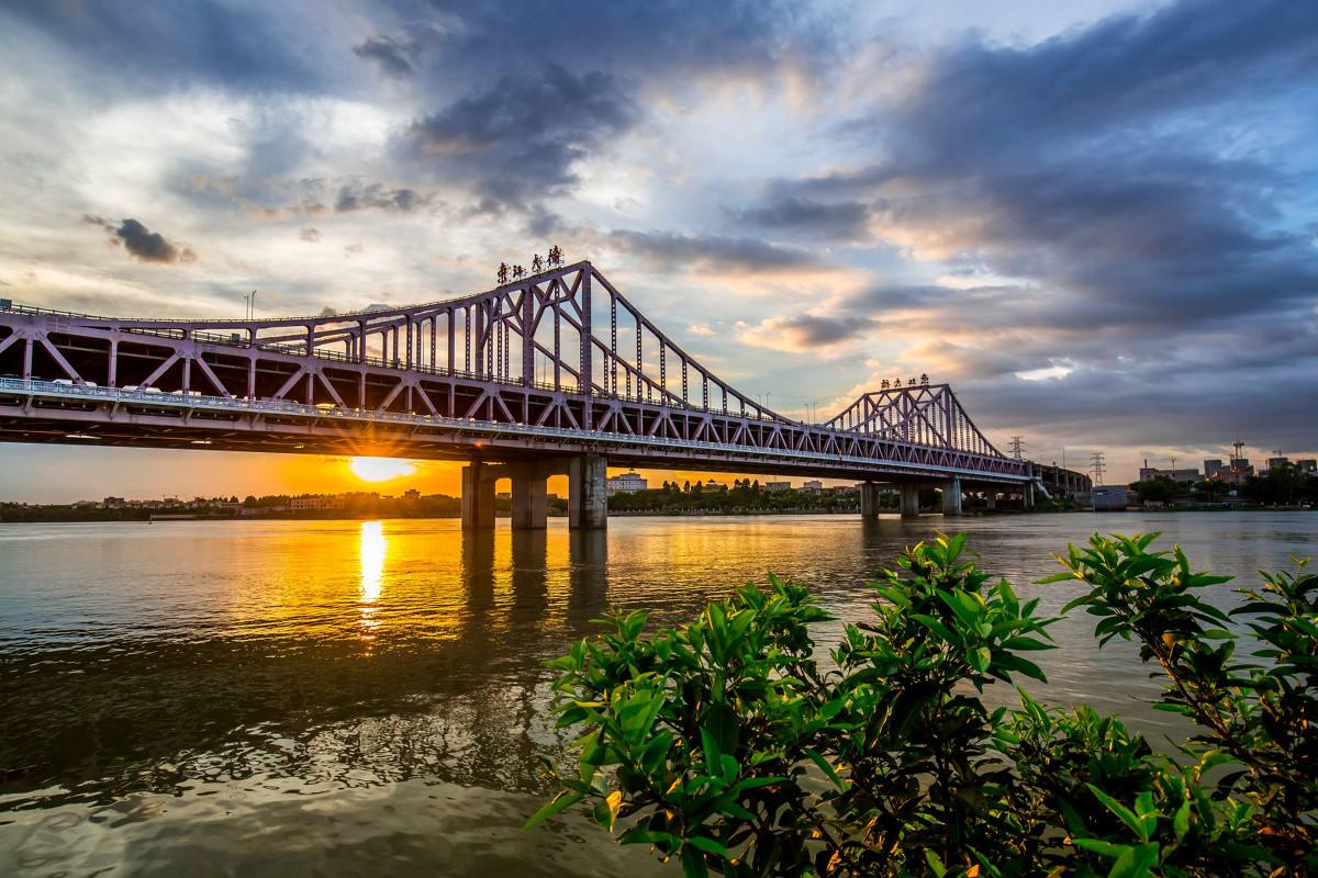 東江大橋(中國廣東省東莞市石碣鎮橋樑)