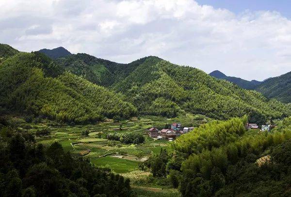 柏杖子村