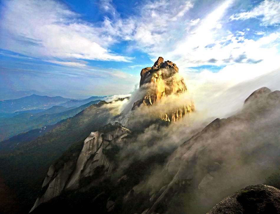 天柱山春秋旅行社