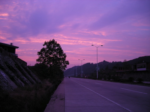 上廣公路朝陽段