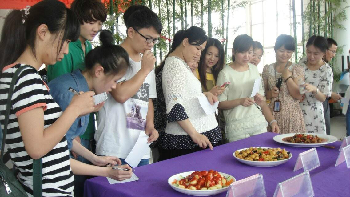 安徽工程大學機電學院學生一夥食管理委員會