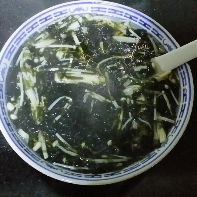 紫菜金針菇湯