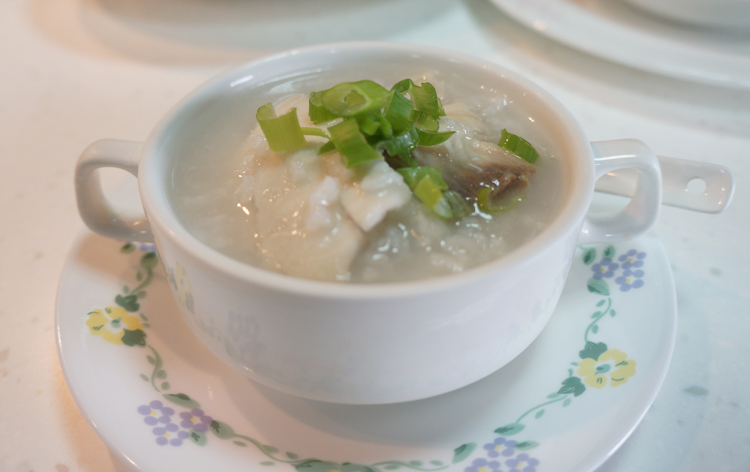 芝麻枸杞乳鴿湯