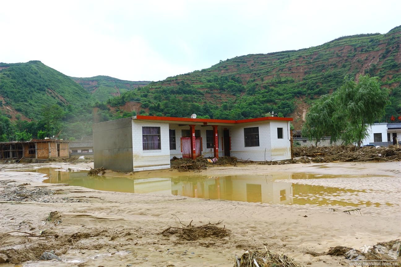 南峪村(山西省原平市閆莊鎮下轄村)