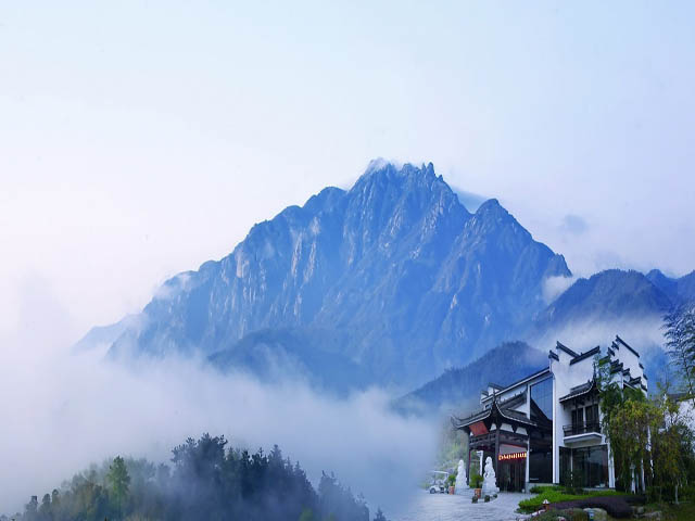 九華山蓮峰雲海風景區