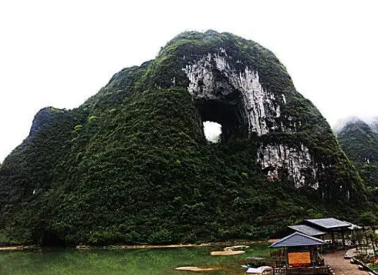 廣西東蘭國家地質公園