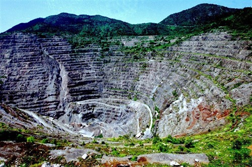 小河溝古礦冶遺址