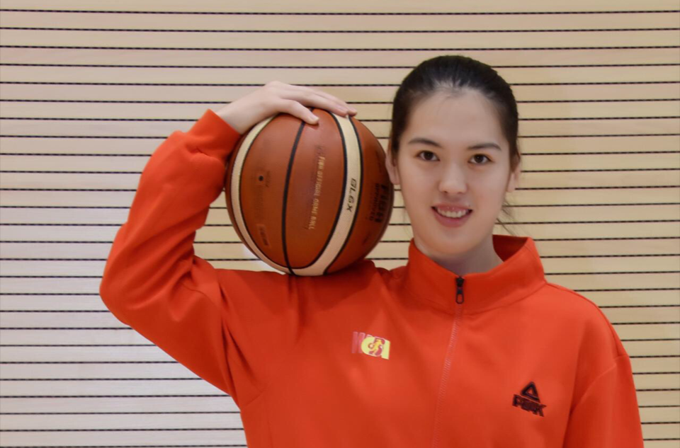 田穎(中國女子籃球運動員)