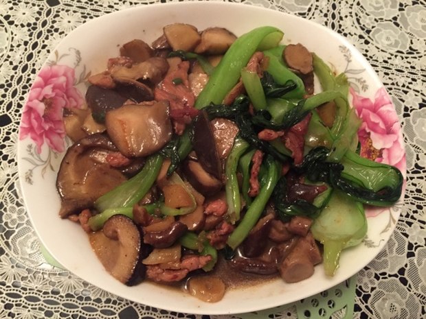 香菇蚝油炒肉片