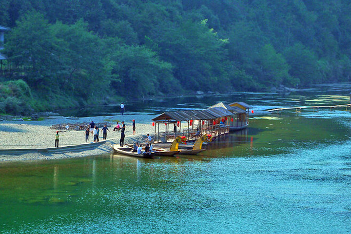 秋浦河路站