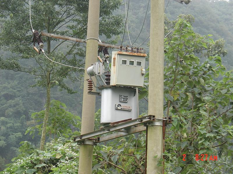 岳家灣自然村通電設備