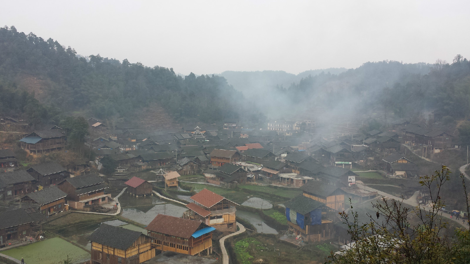 蒲洞村