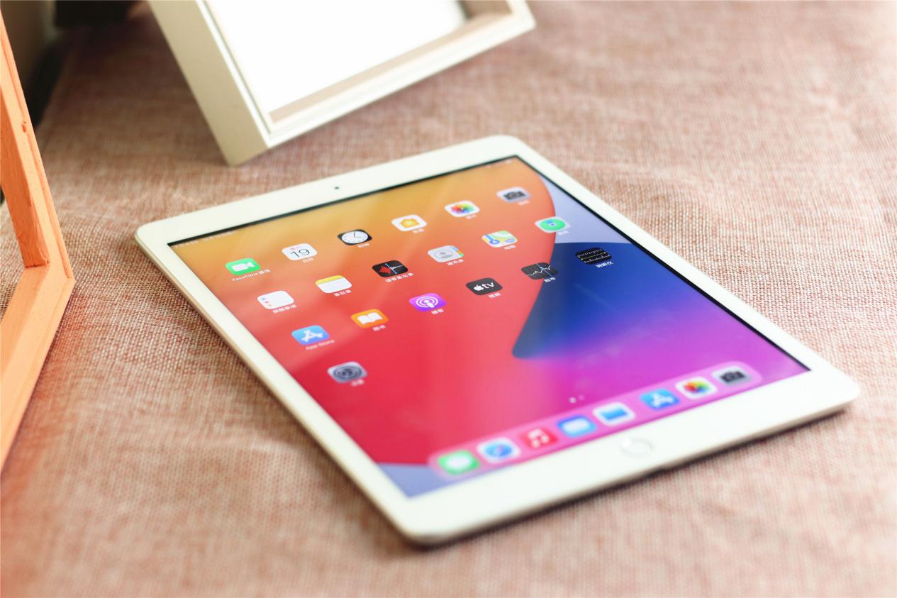 iPad（第 8 代）