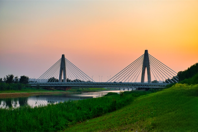 東湖大橋(中國河北省邯鄲市境內橋樑)