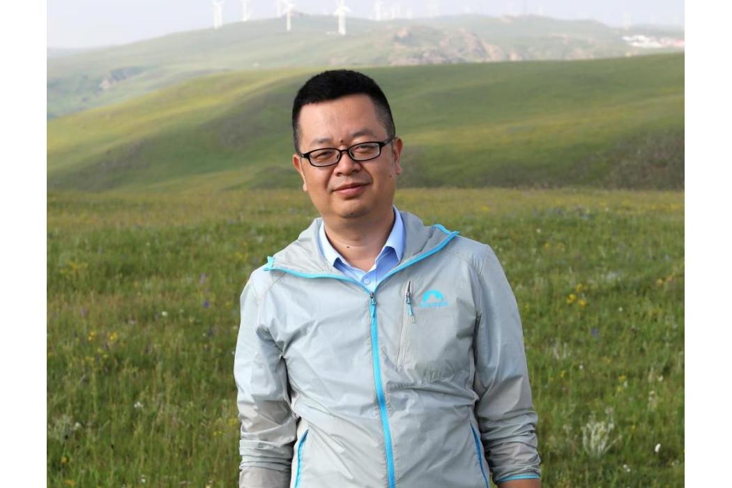 黃浩(新疆大學信息科學與工程學院教授、博士研究生導師)