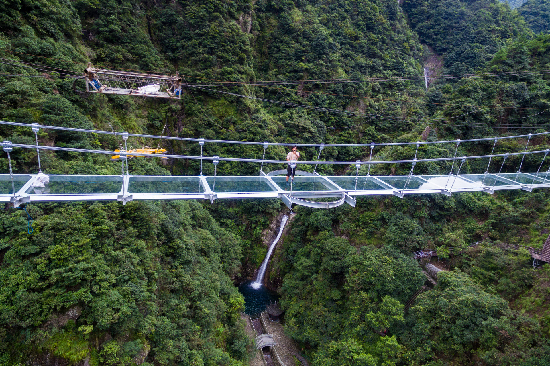 五龍潭風景區