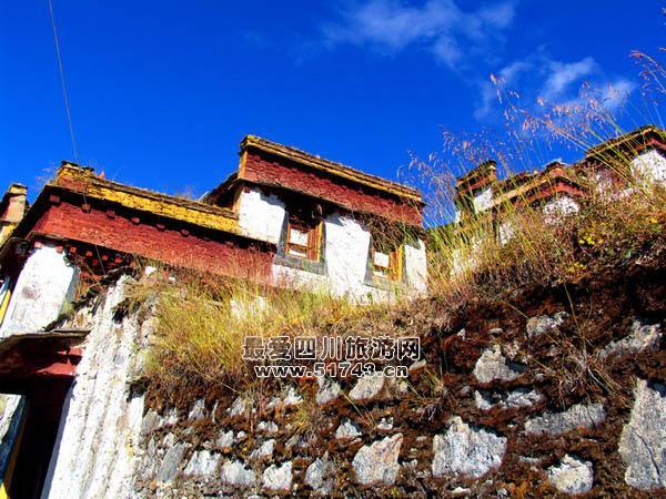 稻城雄登寺