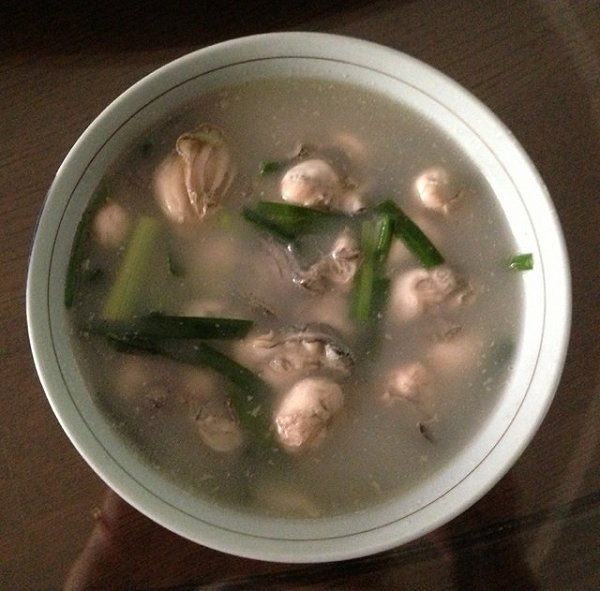 牡蠣韭菜湯