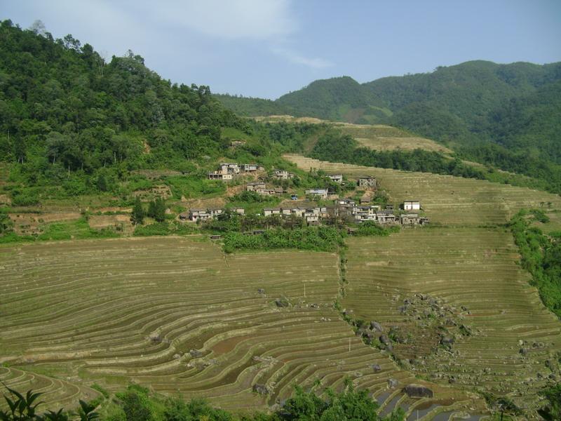 臘里村