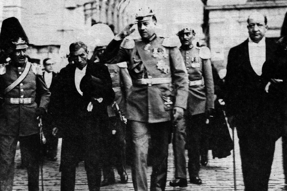 1931年3月5日，薩拉曼卡正式就職玻利維亞總統職務