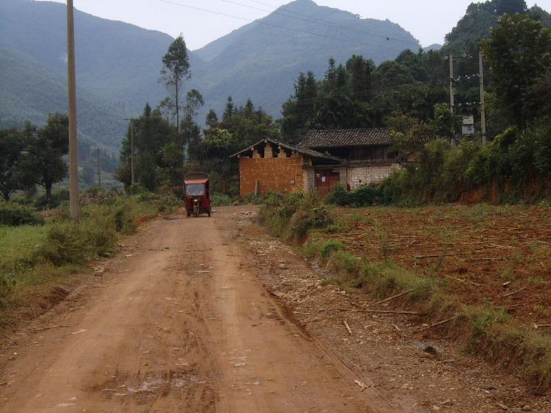 進村道路