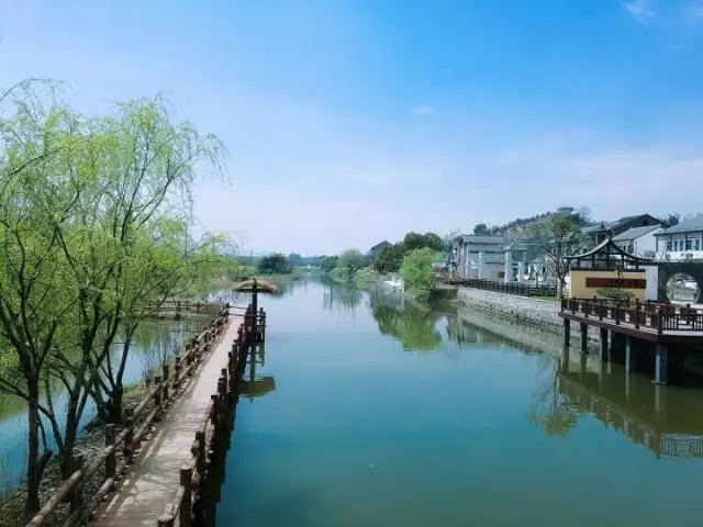 下渚湖街道