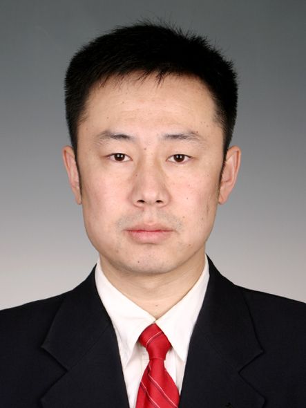 楊勇(遼寧省遼陽市審計局黨組成員、副局長)