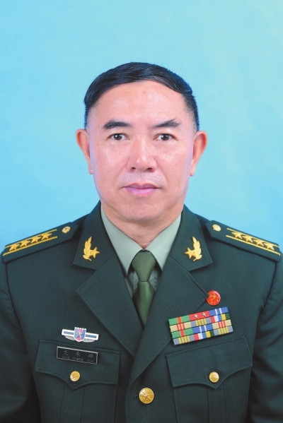 龍承坤