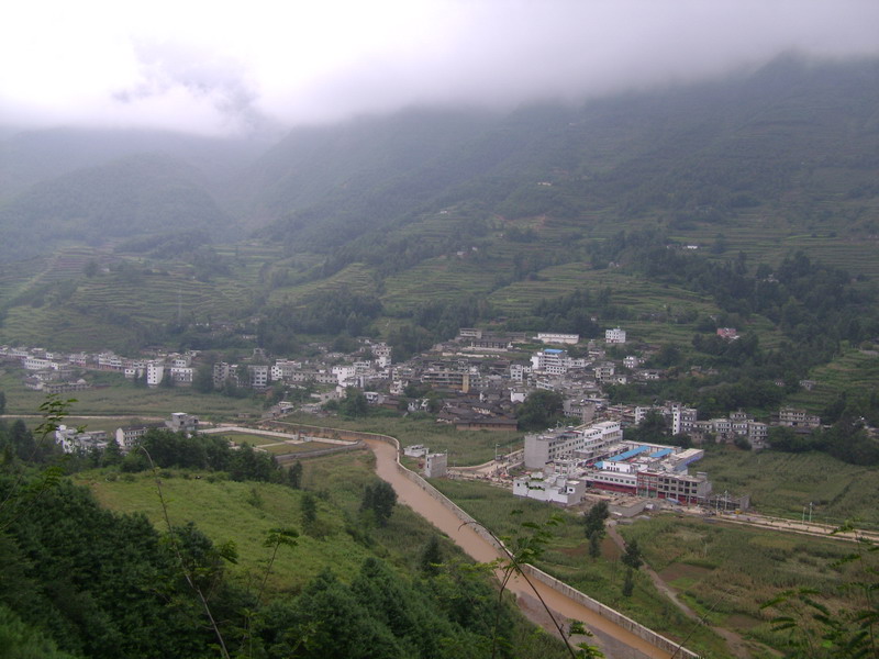 藥山鎮(雲南省昭通市巧家縣藥山鎮)