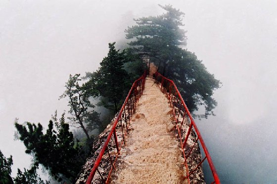 石人山景區天路