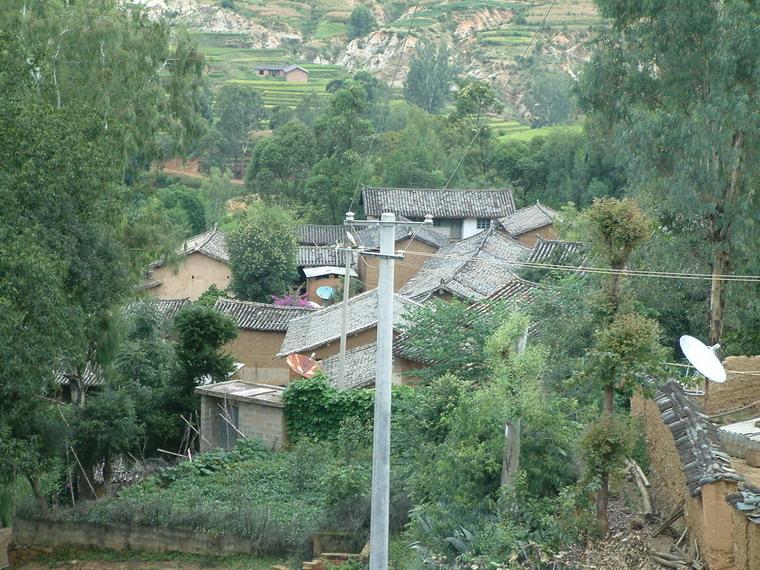 左家村(雲南省牟定縣戌街鄉左家村)