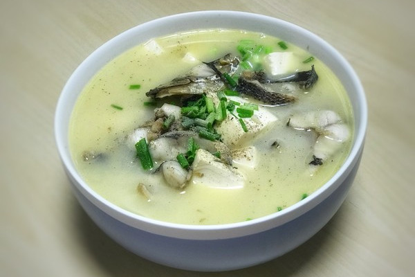 冬菇豆腐魚湯