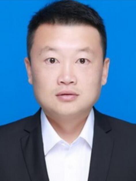 李偉(四川省雅安市自然資源和規劃局黨組成員、副局長)