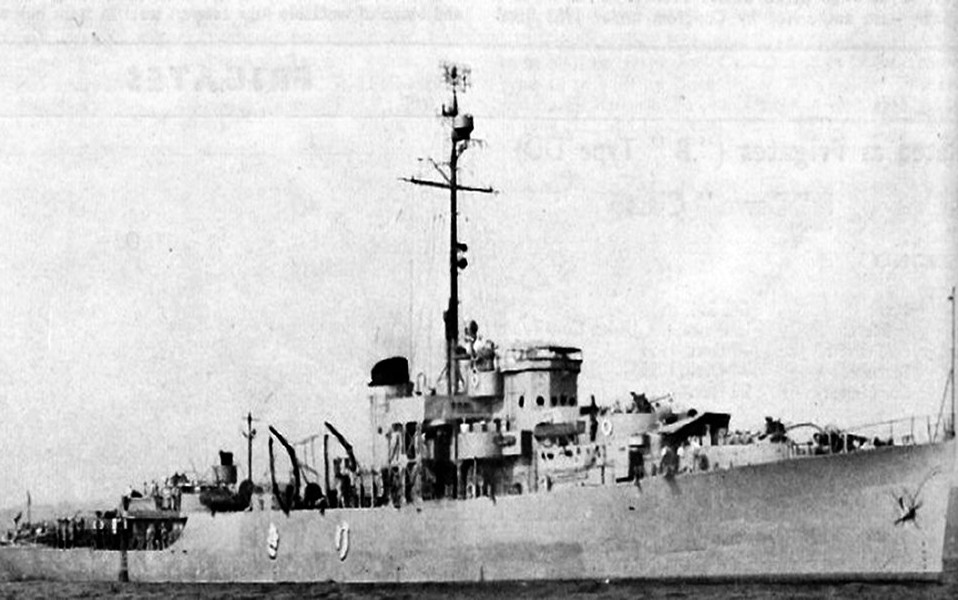 第一批楠級警備船桐號Kiri (PF 291)