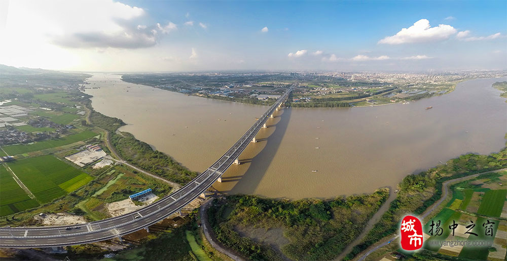 空中看三橋