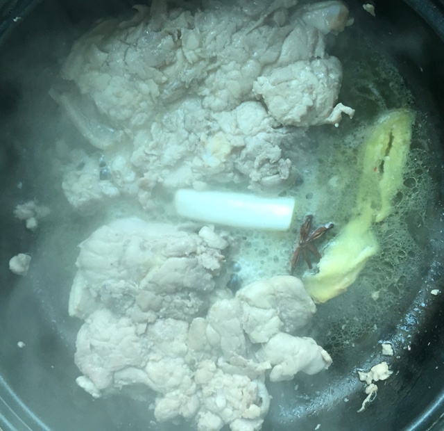 香菇乾豆角雞煲