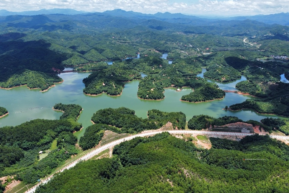 永定龍湖國家水利風景區